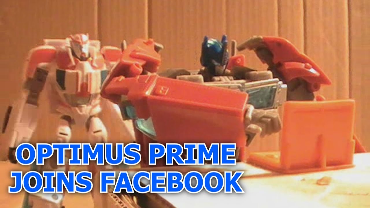 Optimus Prime Joins Facebook - Full Movie