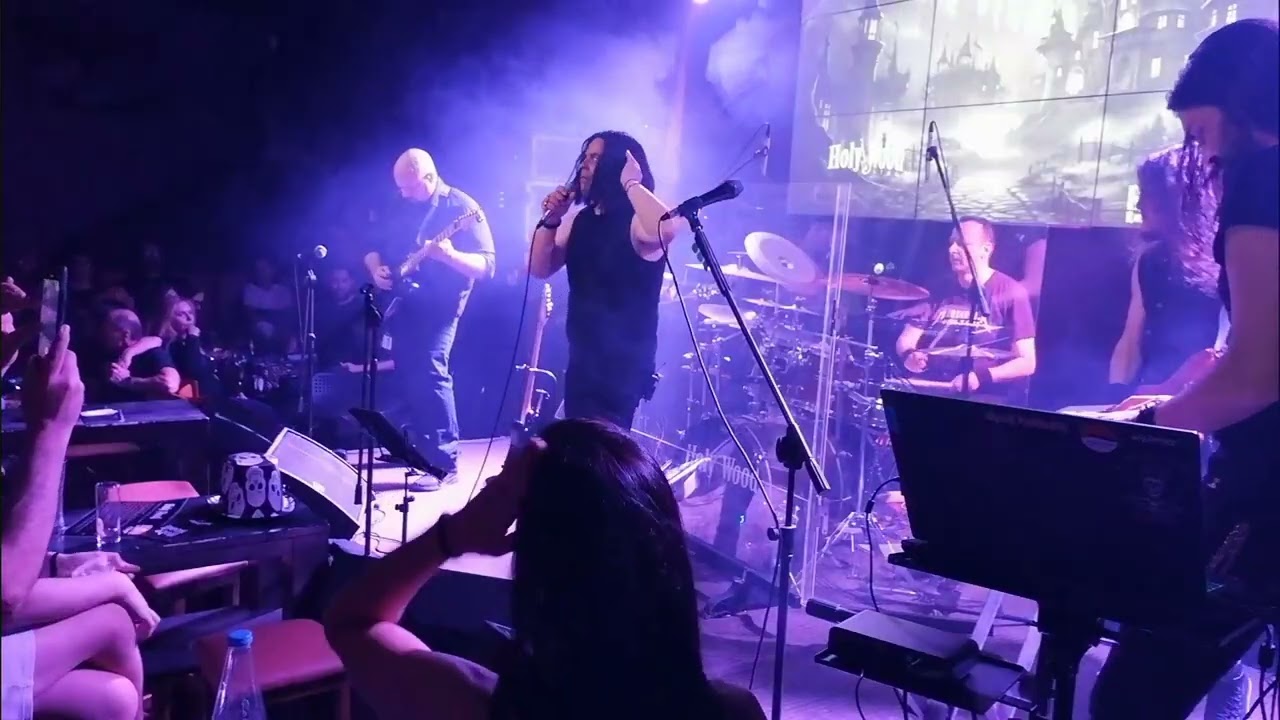 MR CROWLEY - RHOADS OF REVELATION - RANDY /OZZY TRIBUTE BAND /A NIGHT TRIBUTE TO THE LEGEND VOL1
