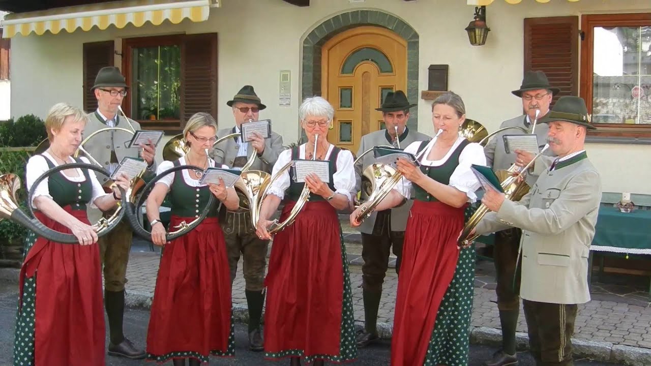 Jagdhornbläser aus Niederösterreich im AkivHotel Pension Central in Fügen im Zillertal