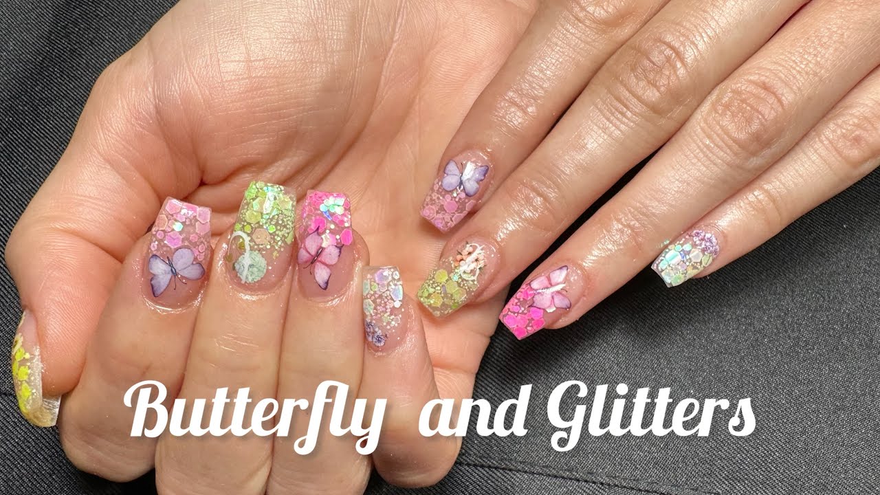 Butterfly and Glitters  Mariposas y Gliters  #nailsshorts #trendingnails #coffinnails