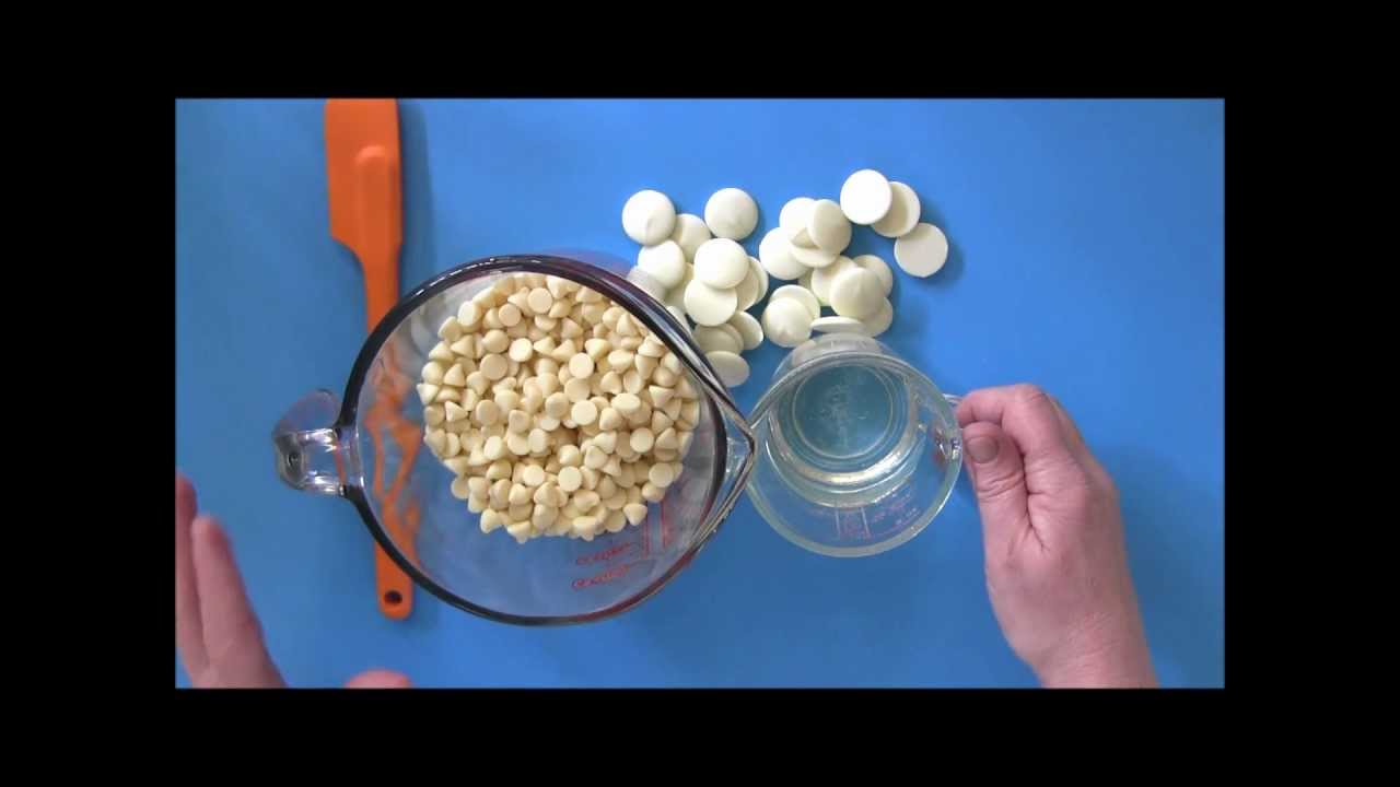 How to Make and Use Modeling Chocolate