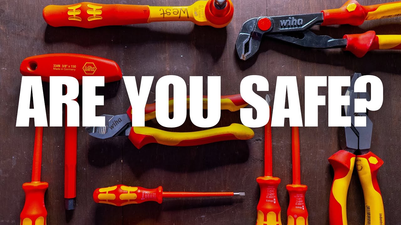 Do Electricians NEED Insulated Tools?