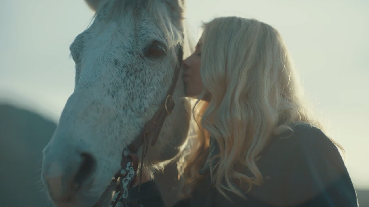 The Castellows’ Secret to Happy, Healthy Horses with Farnam