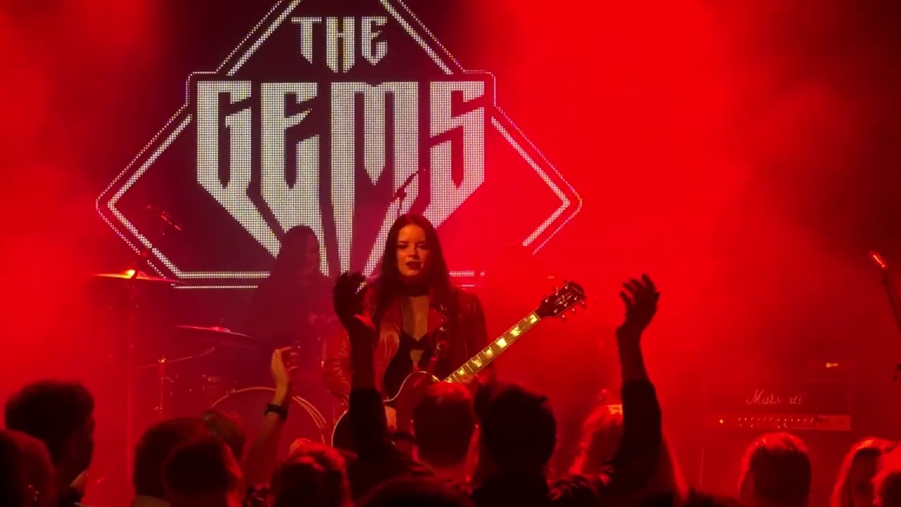 The Gems - Driving in Style