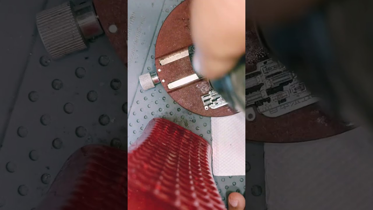 iPhone 13 layer open Quick 861dw 