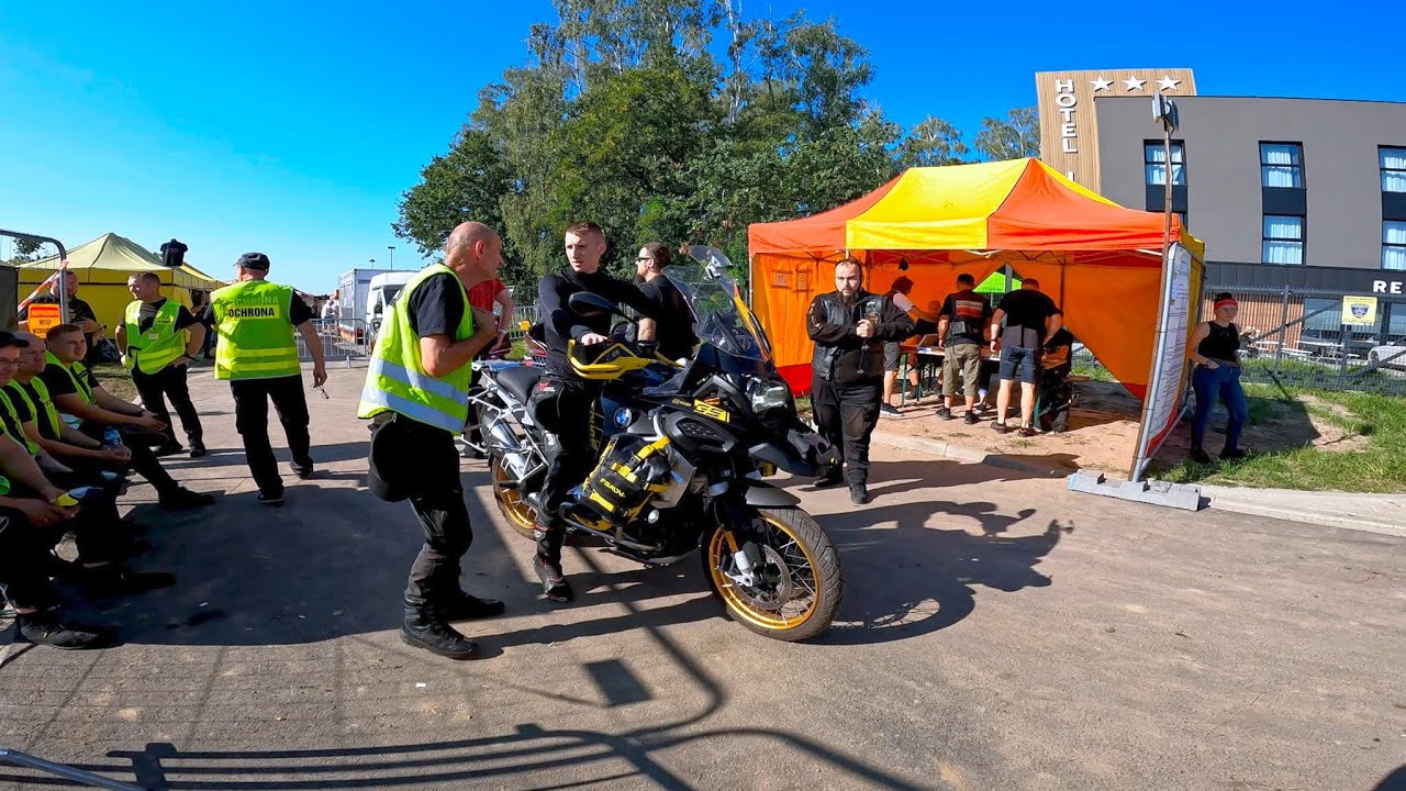 Parada motocykli w Krotoszynie 24.08.2024   Klub Motocykli Ciężkich i Weteranów 