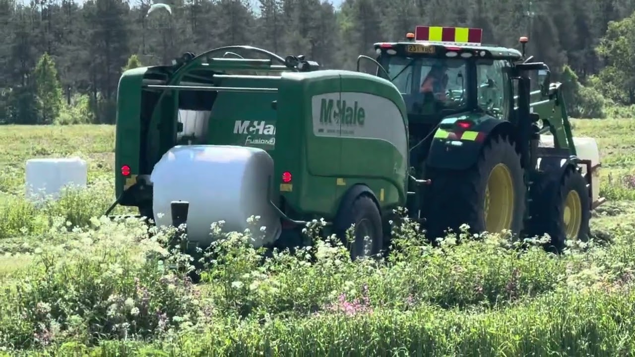 Säilörehun tekoa meidän pelloilla