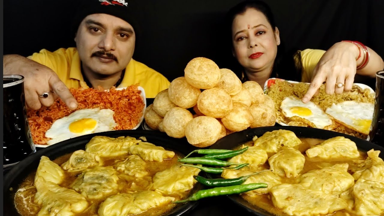 SPICY🔥🌶CHILLI PANI PURI JHOL MOMOS SCHEZWAN NOODLES SUNNY SIDEUP EGG CHALLENGE#food#asmr#mukbang#100