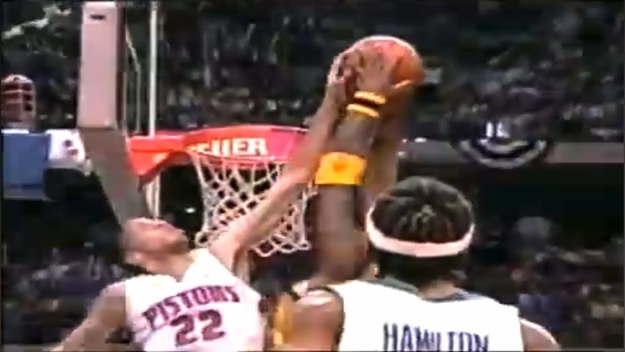 Tayshaun Prince - Defensive Highlights 