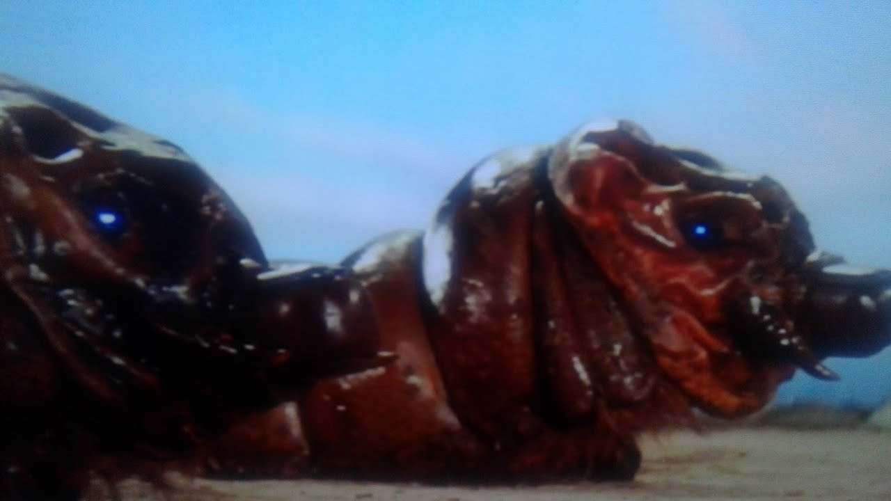 Showa Mothra Larvae 1964 Scene Pack