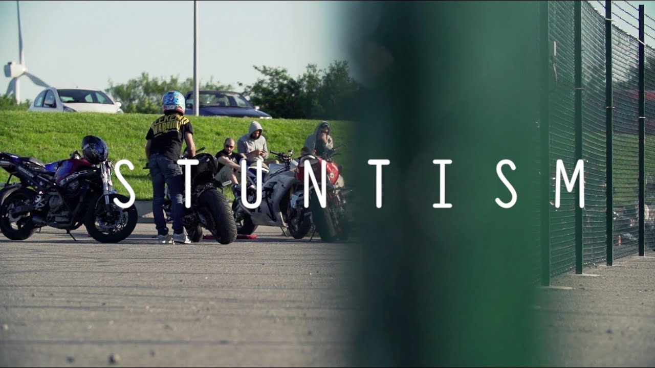 S T U N T I S M  