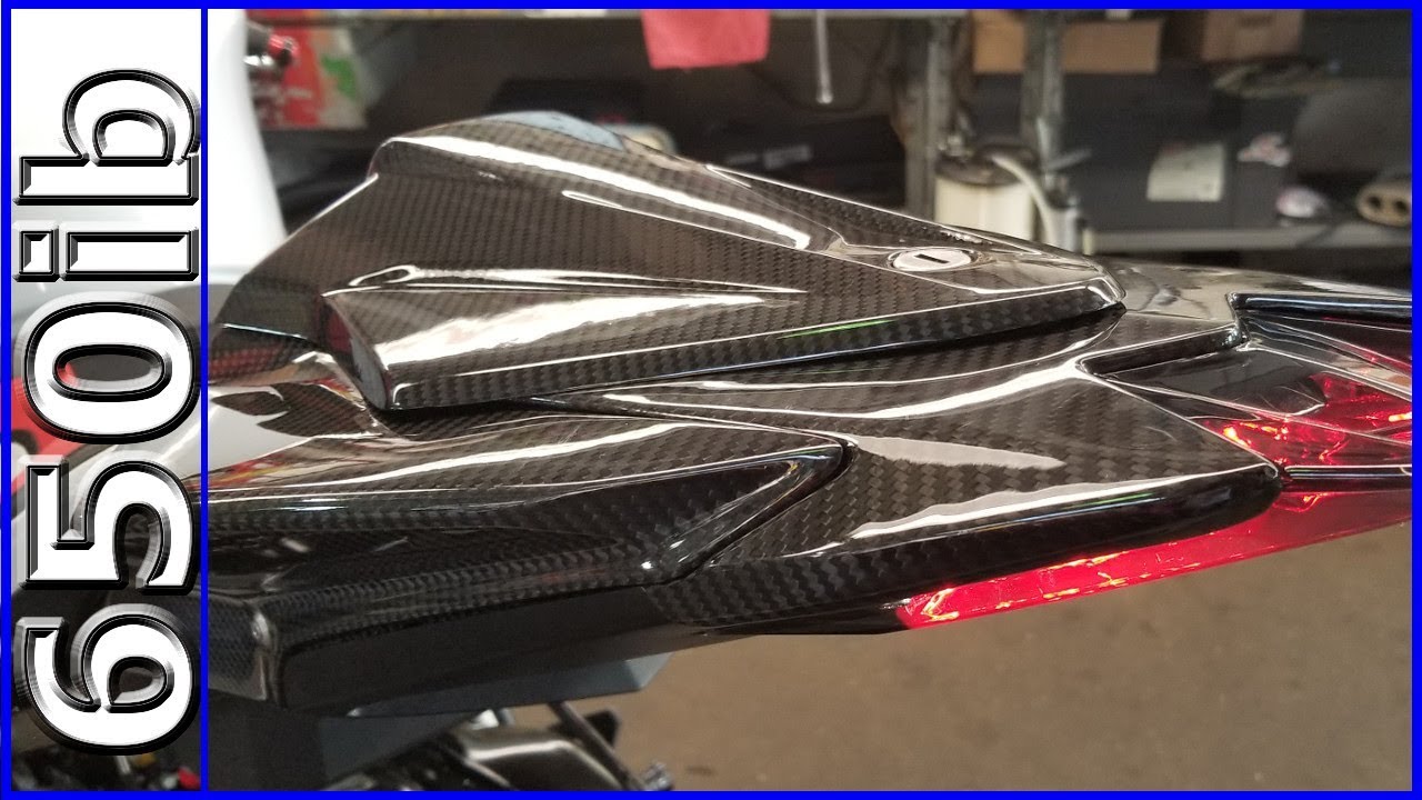 Carbon Fiber Tail Installed | 2018 S1000RR Build!