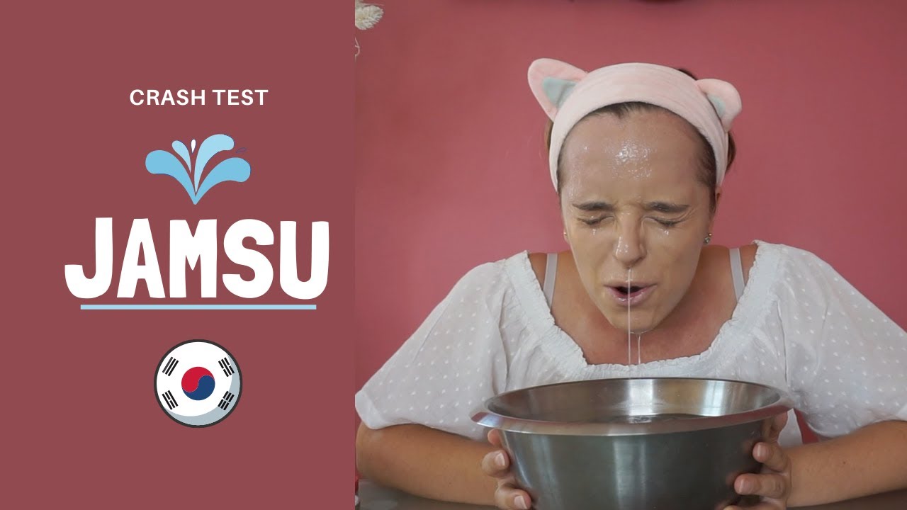 JE ME MAQUILLE AVEC DE L'EAU ! 💦 Technique de Corée du Sud ! 🇰🇷 - Elora
