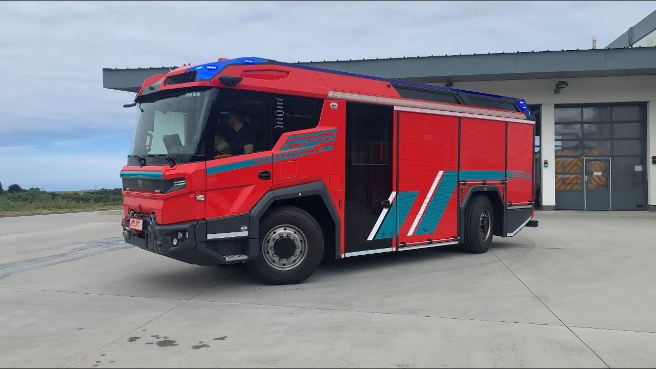 *RARE* ELECTRIC FIRE TRUCK Trial Tour - Cornwall