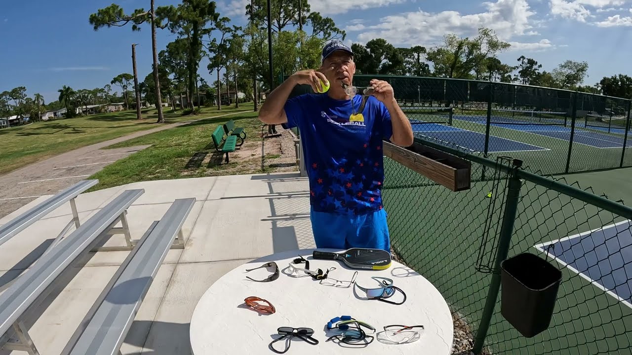 How to select between safe and non safe eye protection for pickleball
