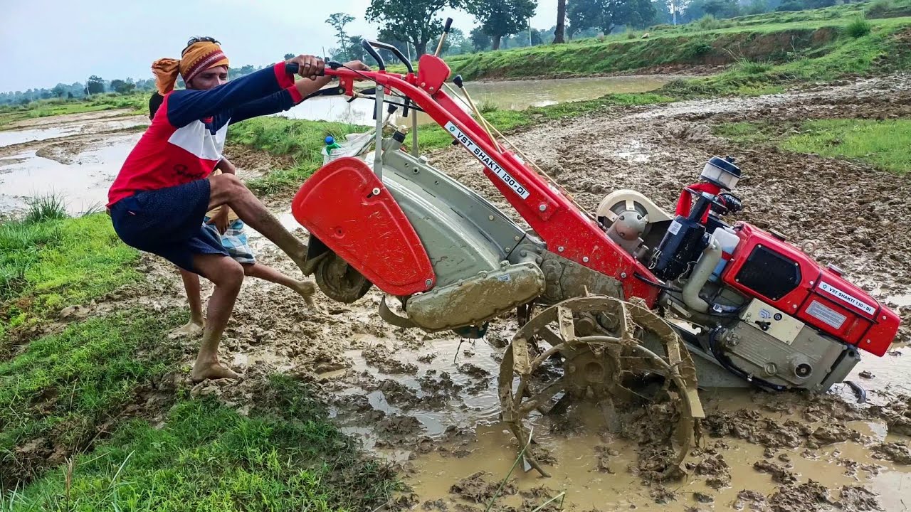 VST SHAKTI 130 -DI Power tiller vs Swaraj 742 XT tractor pudling Kon Behtar hai ?