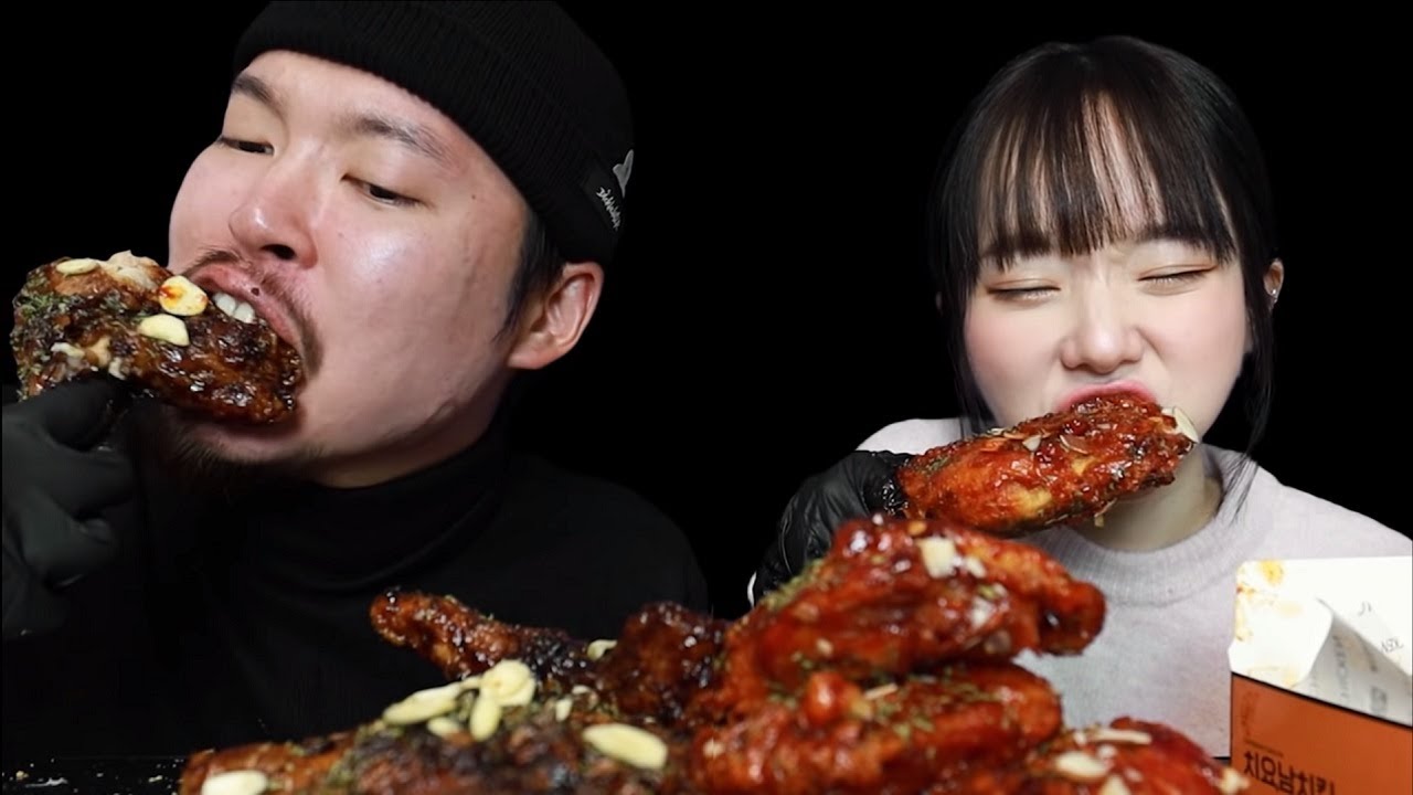 열망의 치킨 먹방 (feat.치요남치킨)