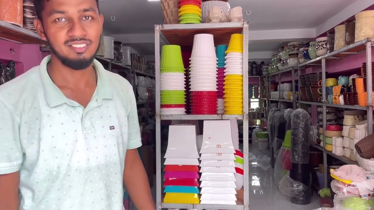 Wholesale plastic & ceramic pots in Kolkata