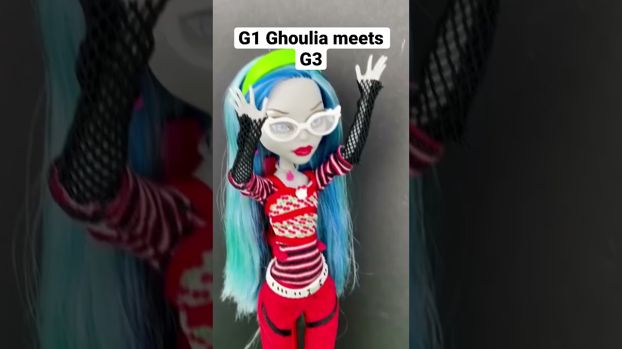 G1 Ghoulia meets G3! Collab with @SomethingAboutDollsProductions #monsterhigh #mh #dolls #dollskits #dollshorts