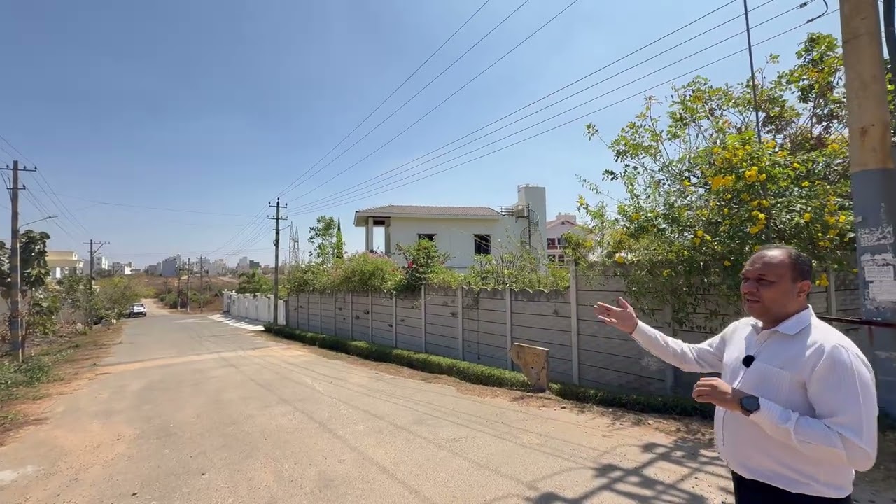 1.50 cr 40x60 site sale mysore 40x60 west facing m .s.ramaiah layout call 9900363084 