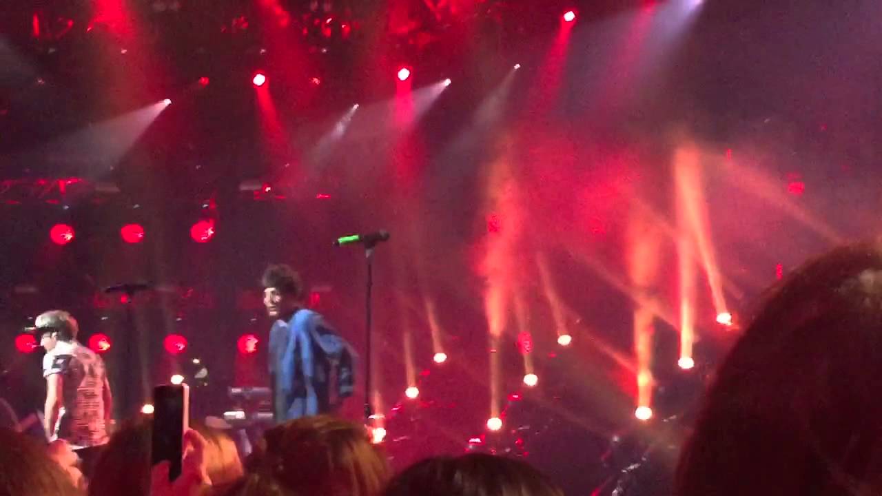 Fireproof - One Direction - Apple Music Festival 2015