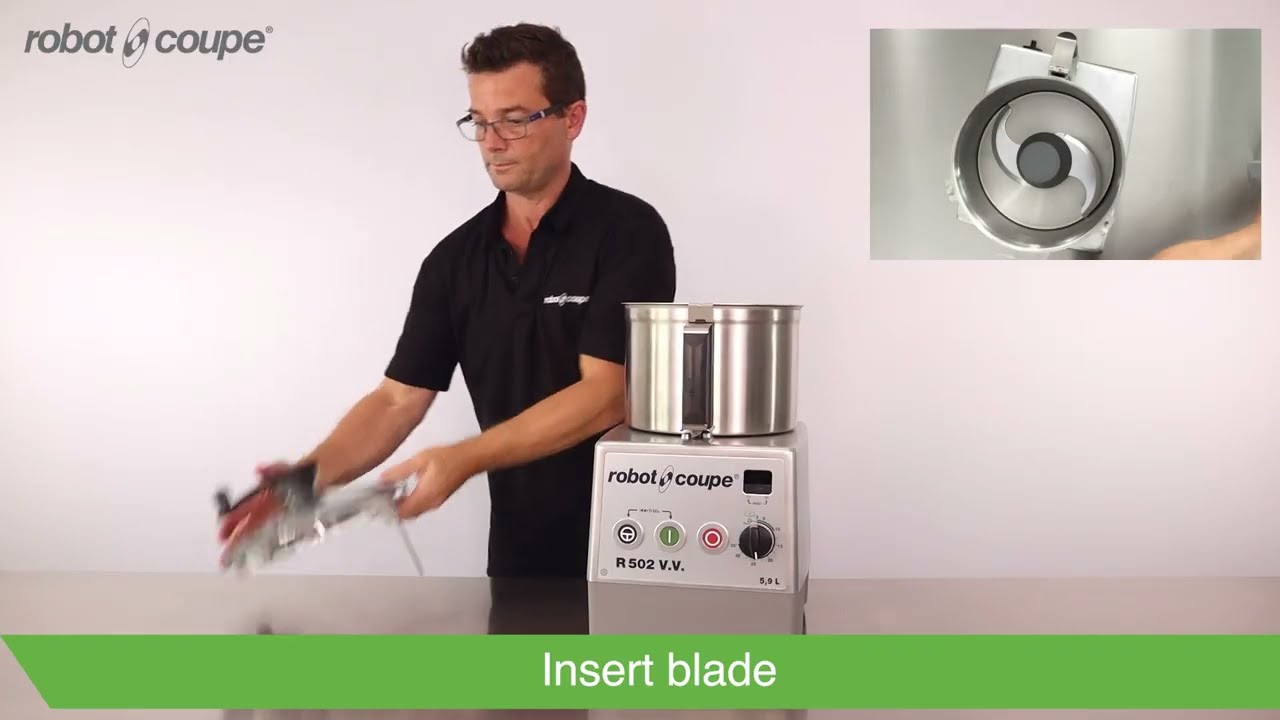 Robot-Coupe Food-Processors R 502, R 502 V.V., R 702, R 702 V.V. - Assembly and operation
