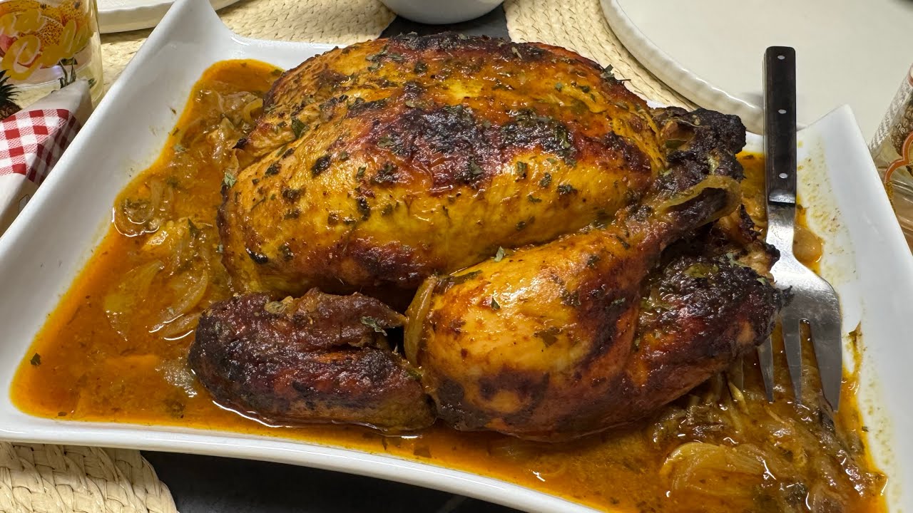 دجاج مشوي فالفرن بتتبيلة مميزة لبنة تتحدث roast chicken 