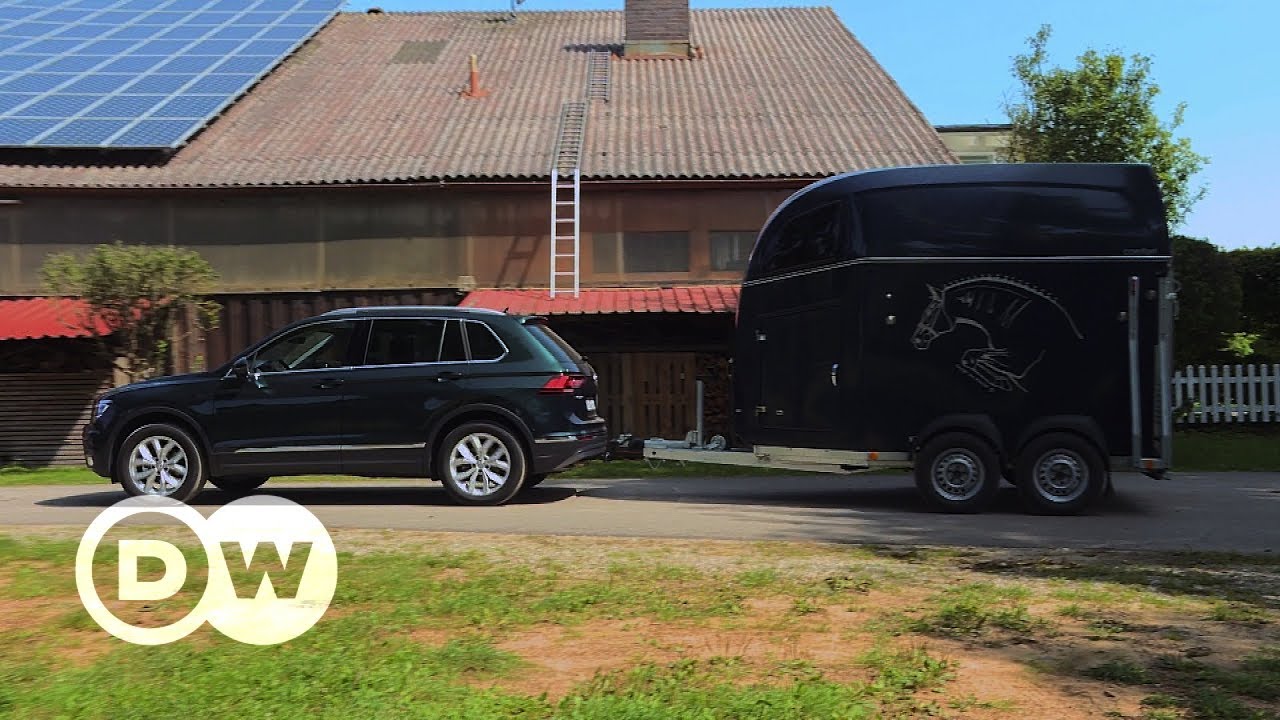 Testing the VW Tiguan Trailer Assist | DW English