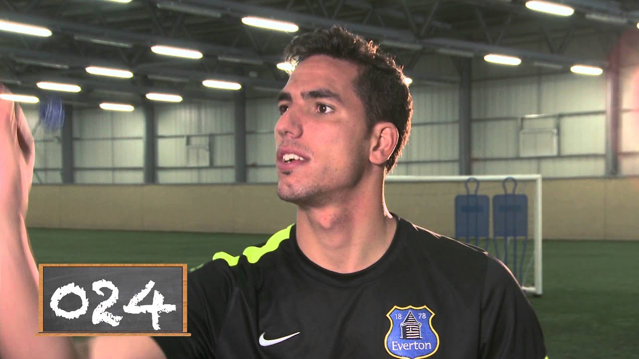 BLUESEYE: Joel Robles