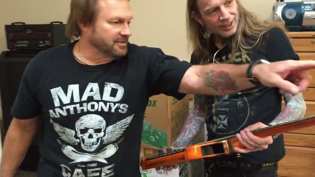 Майкл Энтони (Van Halen) &ndash; Архивный фрагмент | Документальный фильм &laquo;В лицо&raquo;