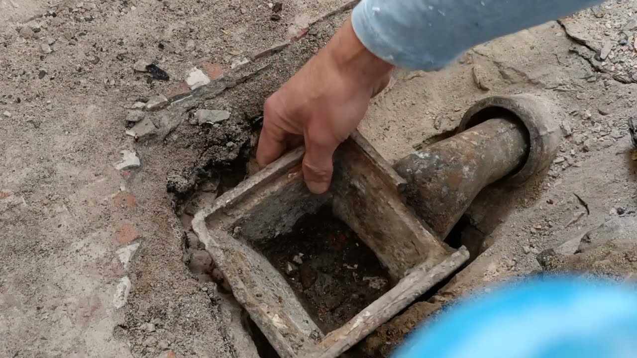 Jak przerobic żeliwny syfon w przedwojennej kamienicy .