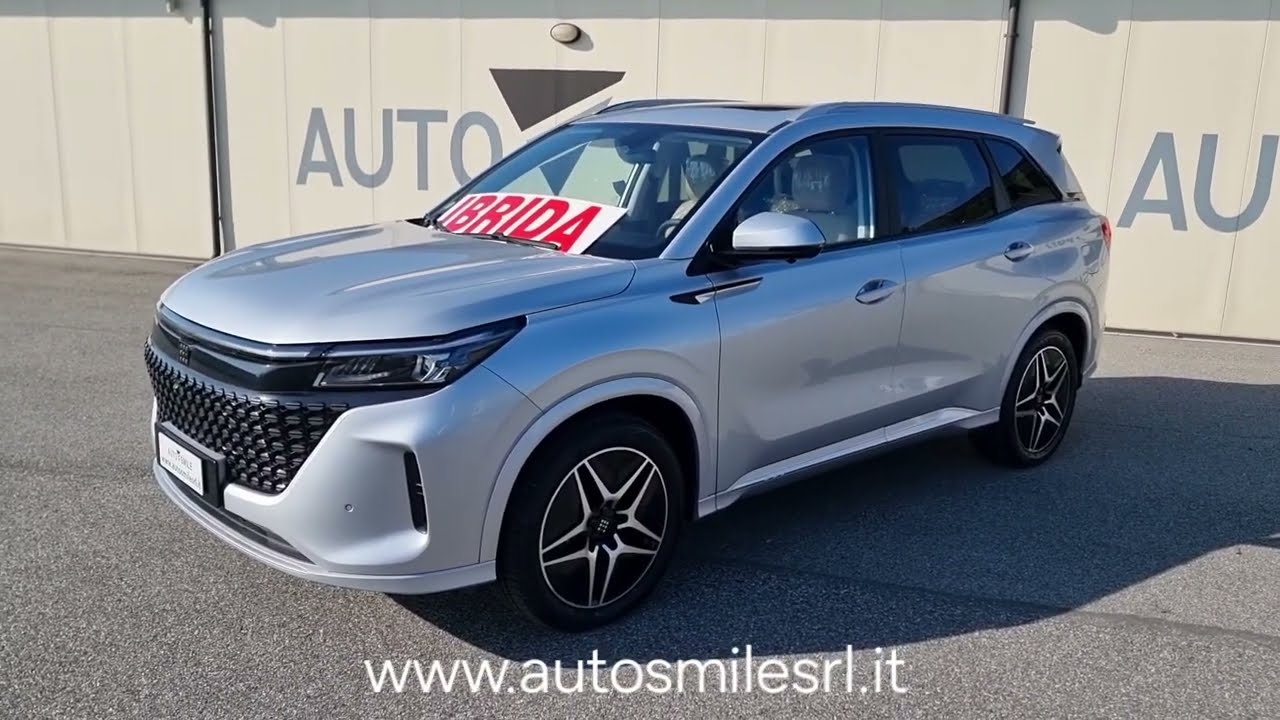 DFSK E5 1.5 Turbo 183cv PHEV 7posit CVT Cambio Automatico Plug-In Hybrid / Silver metallizzato