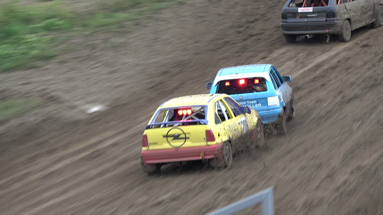Autocrossfinale der Tourenwagen bis 2000 ccm des ÖMSV aus Hollabrunn am 12.5.19