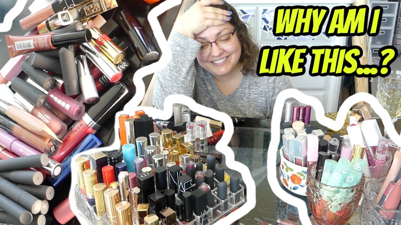 SIT & SIP: LIPSTICK DECLUTTER (getting rid of almost everything) | Motivation To Get Rid Of Clutter!