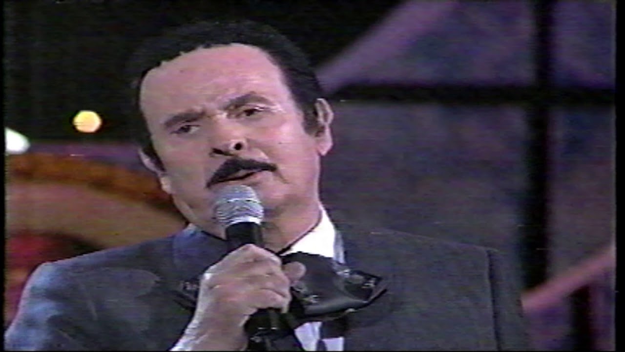 QUE FALTA ME HACE MI PADRE.  ANTONIO AGUILAR HD