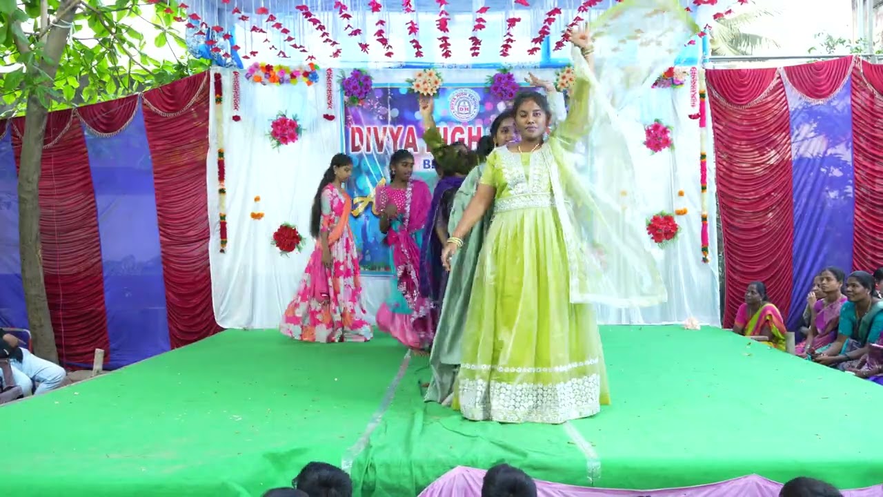 Performance from Divya High School Sports Day 2025–26. 10EM 5