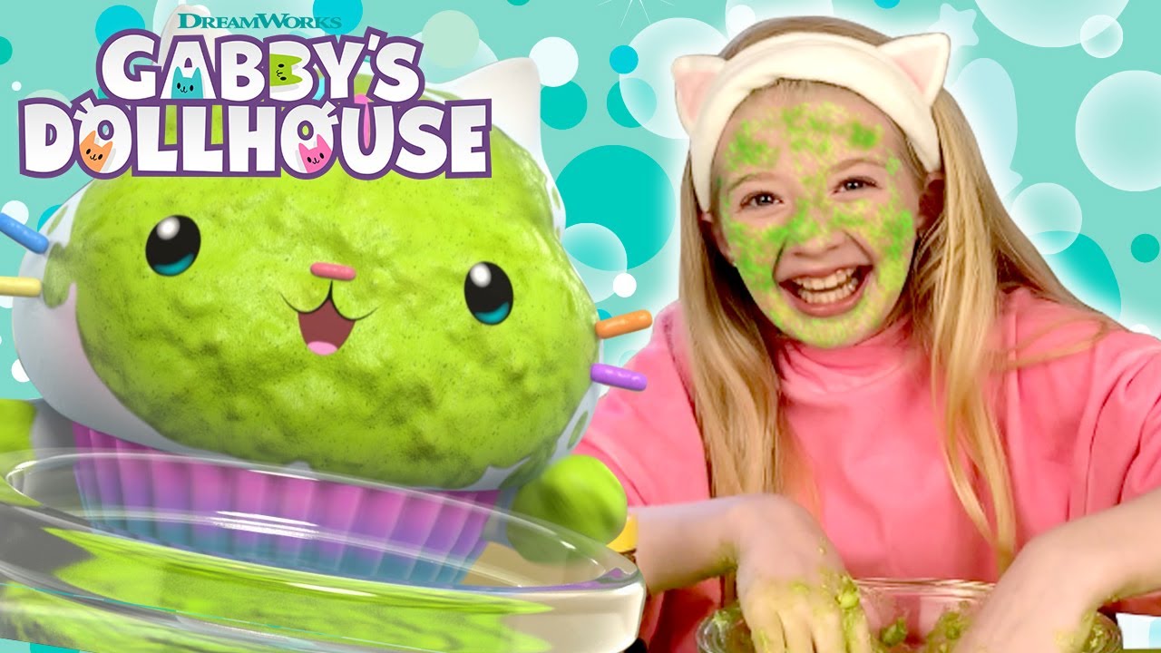 Make Squishy Squeezy Glow Masks with Gabby!