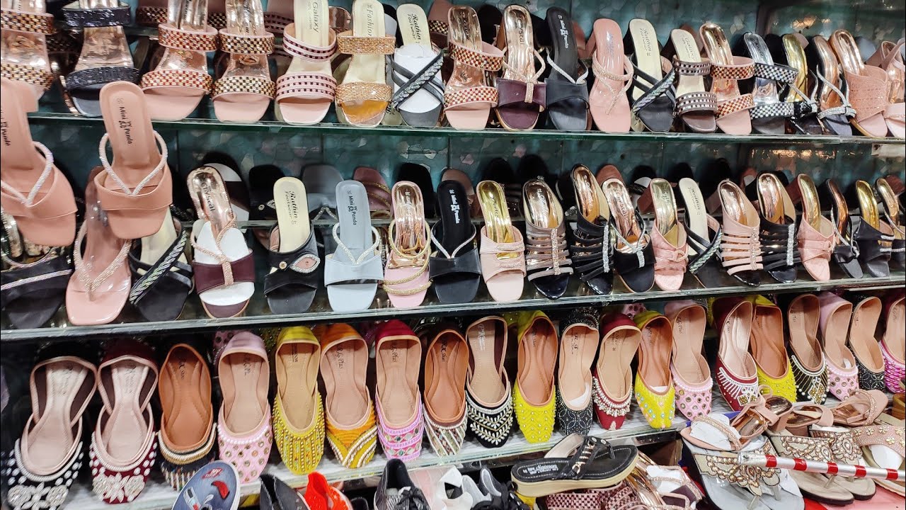 350Tk Shoe's Collection New Market Dhaka.