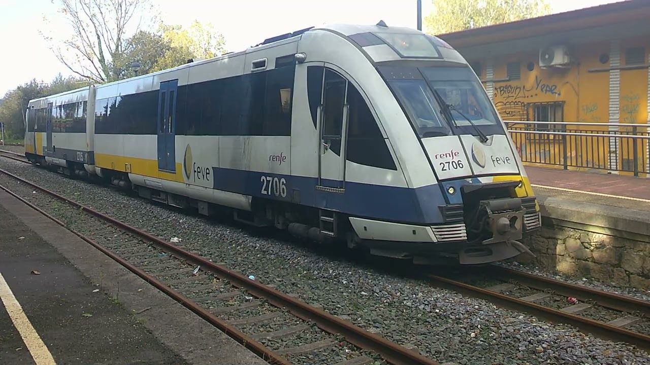 AUTOMOTOR 2700 SANTANDER BILBAO A SU PASO POR TRETO.