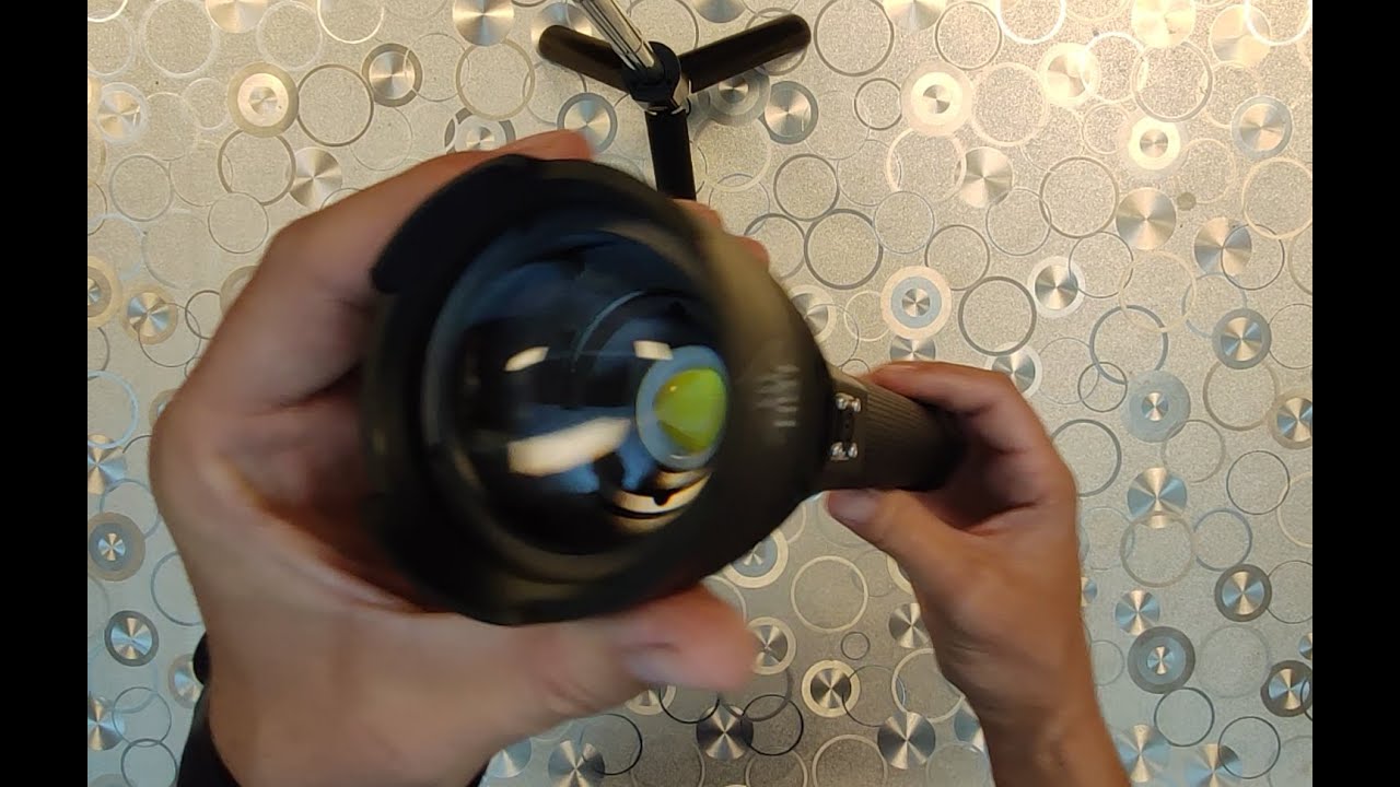 NEW XHP90.2 Lanterna cu cel mai puternic led cu 4 nuclee, unboxig si review, test pe timp de noapte