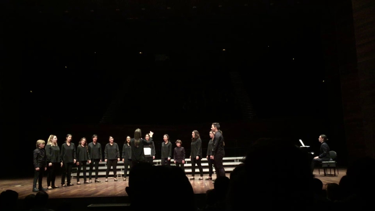 Bi Bihotz (Dos Corazones) - Cor Veus Blanques Alcoi