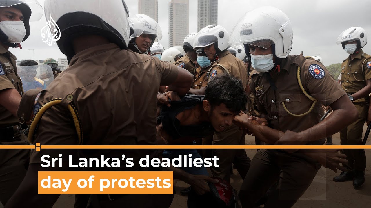 Sri Lanka gov&rsquo;t buildings set alight as PM quits I Al Jazeera Newsfeed