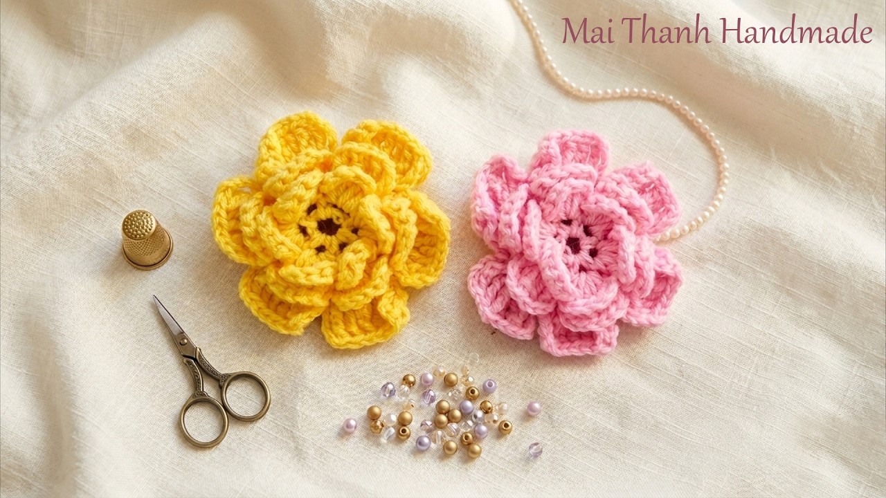 How to Crochet 3D flower tutorial (Eng sub) I Hướng dẫn móc hoa len 3D  - Mẫu hoa hồng 3 lớp