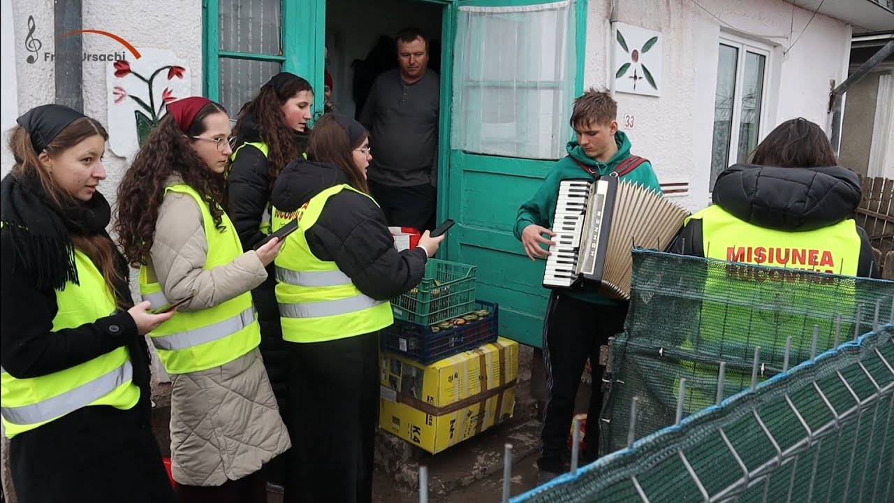 Am cântat împreună cu Alex, copilul care a beneficiat de un acordeon. #misiuneabucovina 