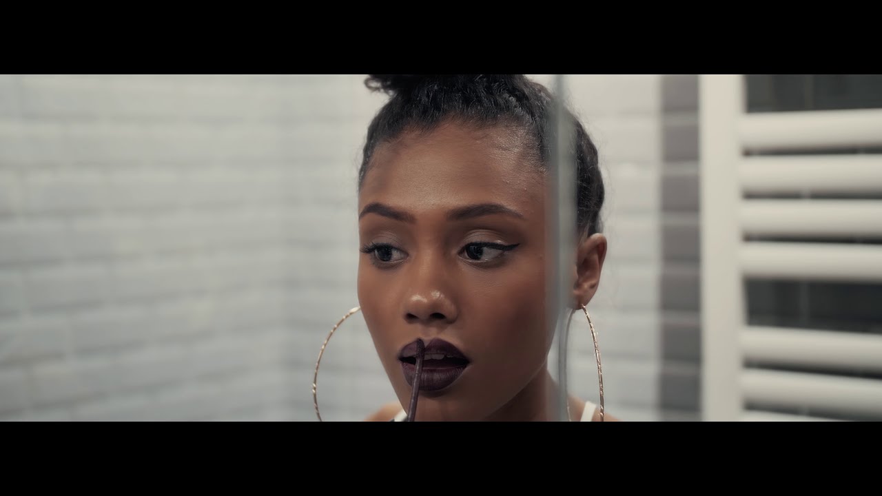 Philipp - Ensorcel&eacute; (Clip Officiel)
