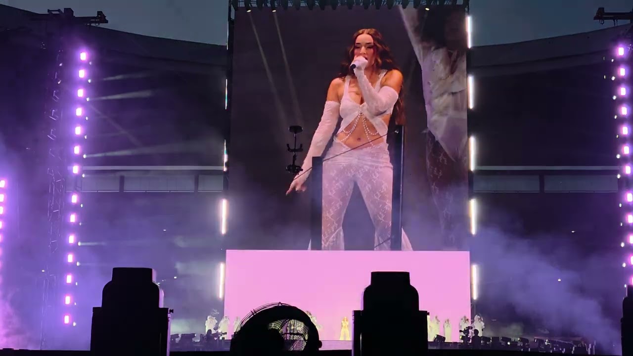 Lola Indigo - Yo ya no quiero na - Tour Estadios - Estadio De La Cartuja Sevilla (21-06-25)