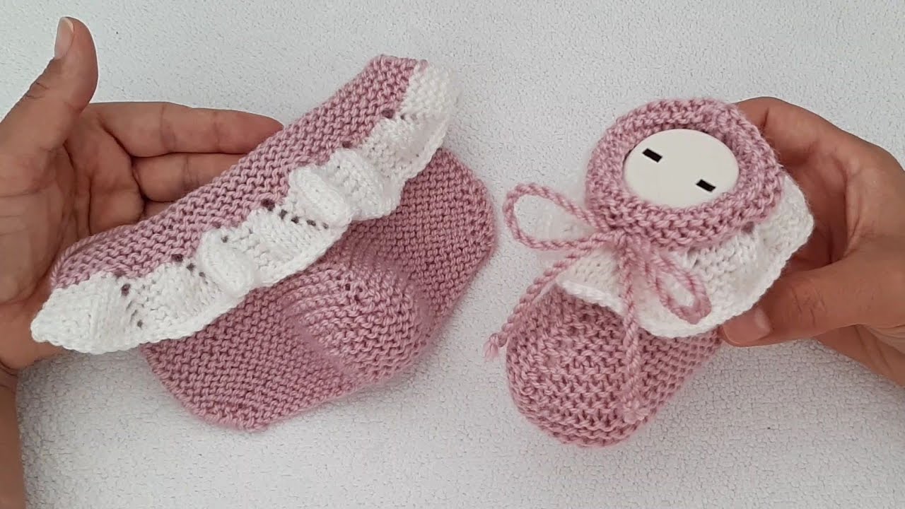 İki Şişle Fırfırlı Kolay Bebek Patigi Yapılışı🐣Easy Knitting Baby Booties Slippers Tutorial Pattern