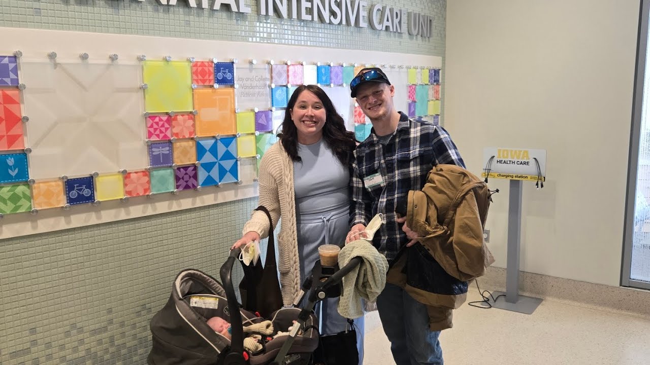 Elliot Coming Home