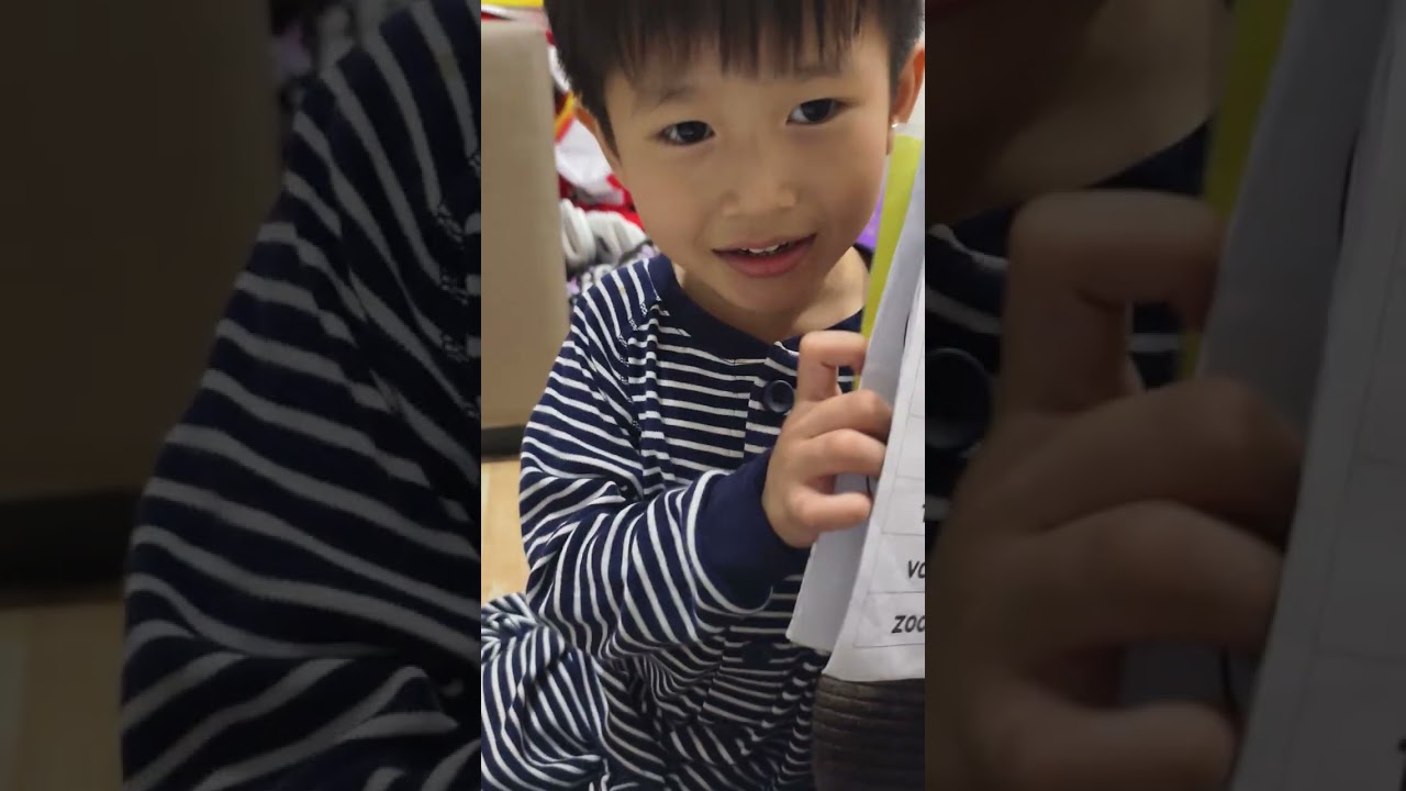 ให้พี่สอนหนังสือให้น้อง จะตีกันตุย ฮ่าๆๆ