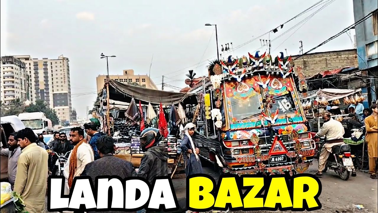 Karachi ka landa bazar 🏬👕 | Saddar Landa Bazar Karachi | Karachi Shopping Vlog